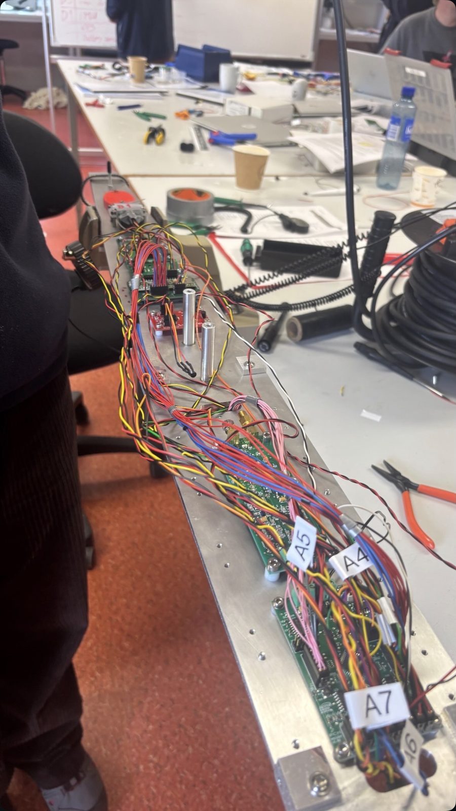Wiring harness on the payload plate